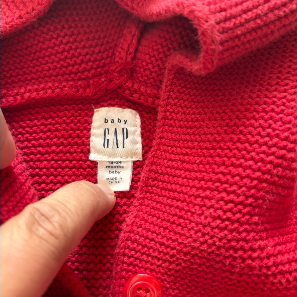 Gap Sweater - Picture 2 of 4